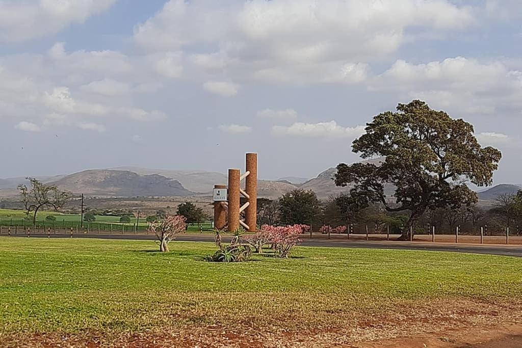 Kruger Southern Cross Малелане Екстер'єр фото